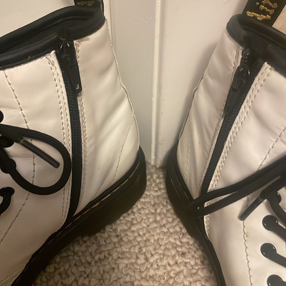 Doc martens white boots - Picture 4 of 10